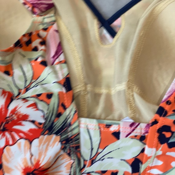 Roaman's 14W Tropical Faux-Wrap 1-Piece Swimsuit - Picture 4 of 8